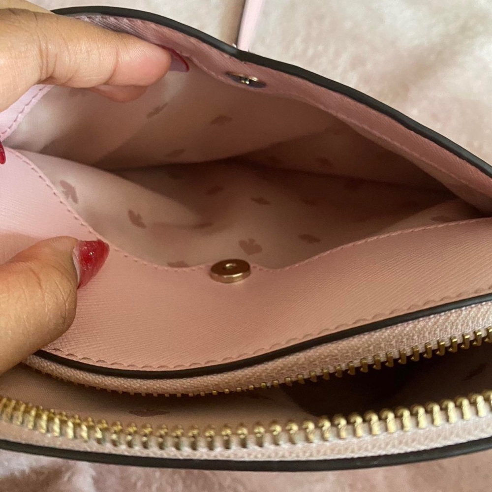 Kate Spade Payton Medium Dome Pink Heart Crossbody - Picture 5 of 6